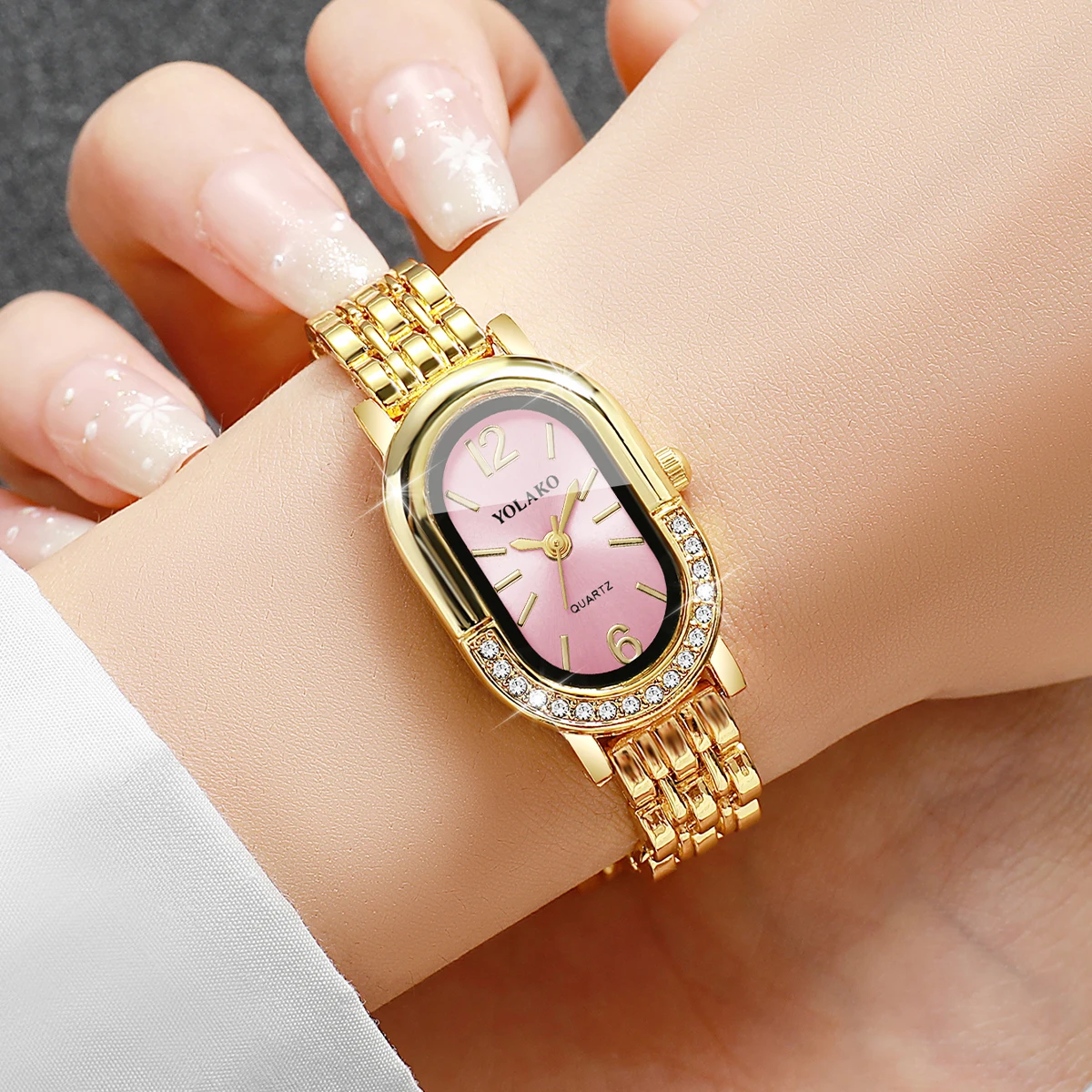 Orologio da donna di lusso con - Luxury Watch Safe recensione e prezzo